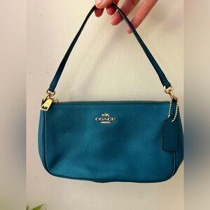 Small Coach New York purse teal turquoise